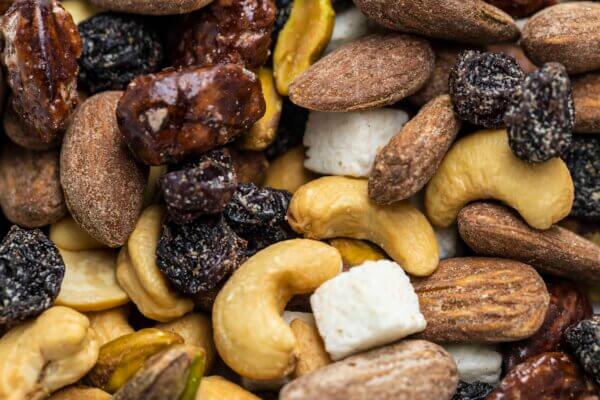 mélange fruits secs cajou, amandes raisins coco