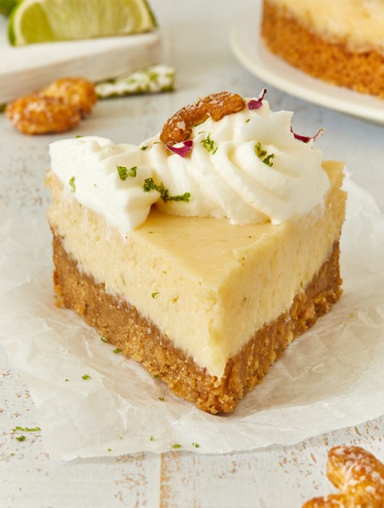 Part de key lime pie noix de cajou caramélisée coco