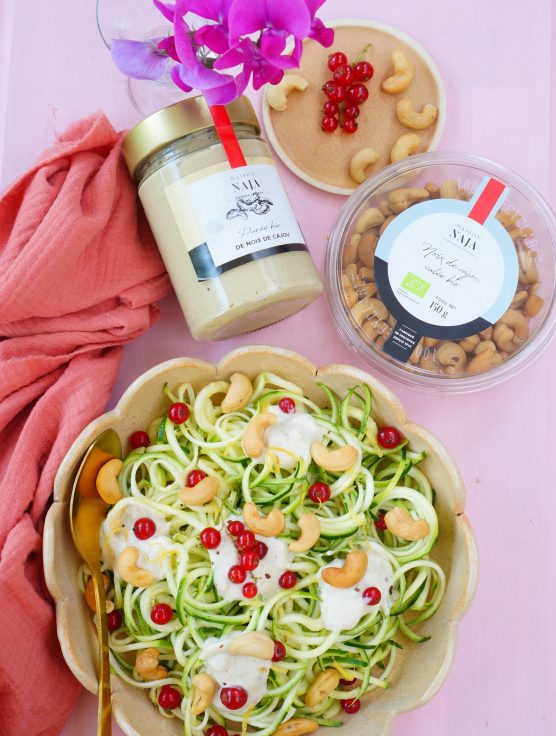 Salade de courgettes à la crème de cajou maison naja