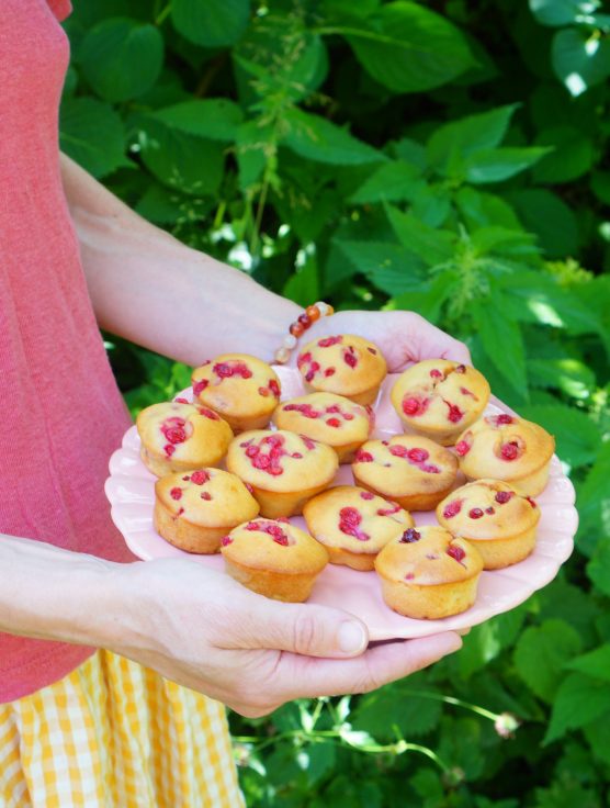 Muffins moelleux groseilles et amandes Maison Naja